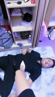 图片[2]_【滔滔】镜前发骚-高跟裸足恋足舔_绳缚吧