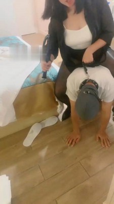 图片[8]_【小御】继母黑丝-骑马转胯踩踏_绳缚吧