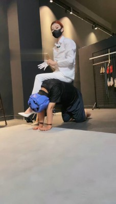 图片[5]_【冰诺】人肉坐垫/吊绑重度鞭打_绳缚吧