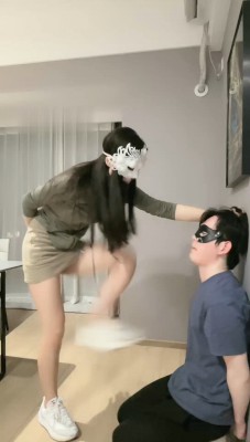图片[3]_【妆主大大】爬山后超臭原味白袜辱狗_绳缚吧