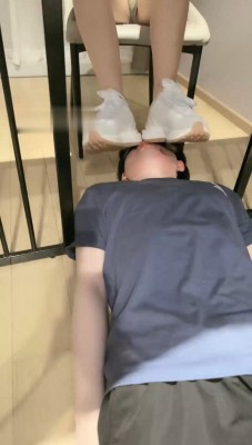 图片[5]_【妆主大大】爬山后超臭原味白袜辱狗_绳缚吧