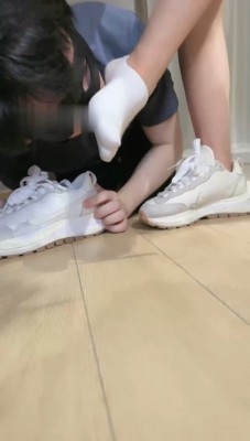 图片[8]_【妆主大大】爬山后超臭原味白袜辱狗_绳缚吧