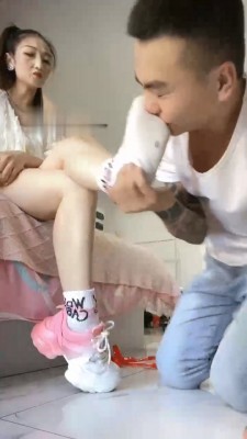 图片[10]_【魅儿】耳光辱骂羞辱/筷子夹狗舌/袜子绑鼻强制吸_绳缚吧