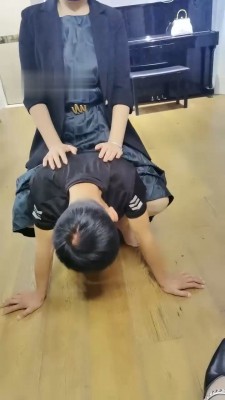 图片[10]_【魔鬼天使】双S庆生-多奴取悦主人/骑马坐垫踩踏【续集】_绳缚吧
