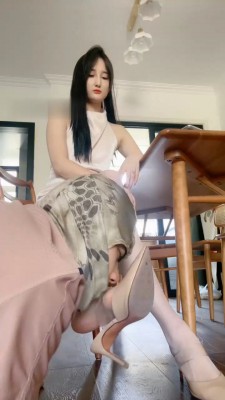 图片[9]_【思诺】高跟踩喂食/吐口水/咀嚼物/提档【上】_绳缚吧