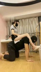 【桑野】骑马爬行/全体重跳踩【完整版】_绳缚吧