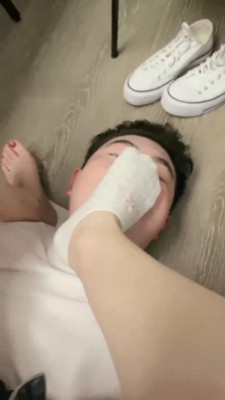 图片[4]_【知世sama】素人小姐姐-帆布鞋白袜气味辱_绳缚吧