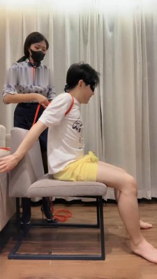 【若依】制服诱惑调-空姐与奶狗_绳缚吧