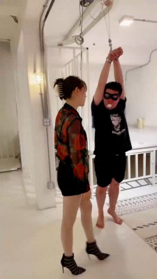 图片[3]_【宇婉莹】圈养犬化-高跟靴tj/耳光/口水吐脸【下】_绳缚吧