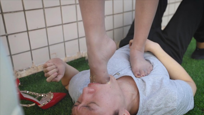 图片[15]_『奴隶岛』—麦可颂灰丝踩踏深喉吐_绳缚吧