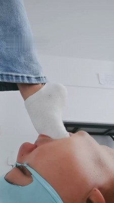 图片[4]_【美娜格格】双足白袜脚强制深喉-羞辱至极_绳缚吧