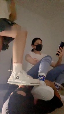图片[4]_【小妮S】素人双S-耳光/臭袜子堆脸/舔脏鞋/磕头膜拜_绳缚吧