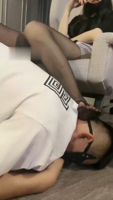 图片[11]_【妆主大大】心情不好对着家奴撒气_绳缚吧