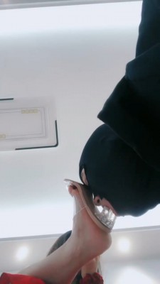 图片[7]_【伊柔】粗高跟裸足狂舔/耳光【完整版】_绳缚吧
