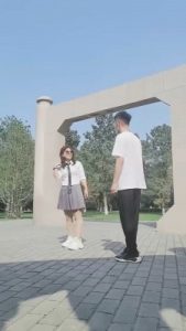 【冰爷】公园偶遇抖M路人虐废_绳缚吧