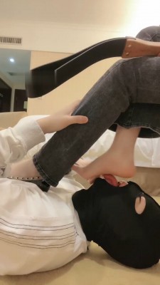图片[11]_【万一】高跟御姐重度刑虐/深喉/滴蜡喝圣水/夹手指_绳缚吧