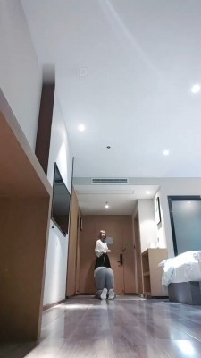 图片[2]_【沉鱼圣上】高跟踩狗爪/骑马爬行/挠痒手铐反绑/脚踩喂食_绳缚吧