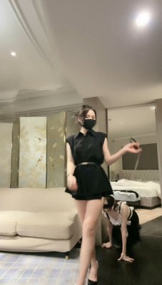 【妆主大大】超美车模诱惑女仆闺蜜做狗【上】_绳缚吧