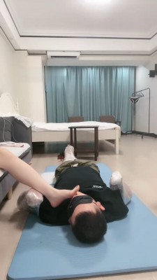 图片[2]_【不期而遇】保鲜膜捆绑彻底犬化_绳缚吧