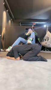 【冰诺】物化训练-当主人的脚垫_绳缚吧