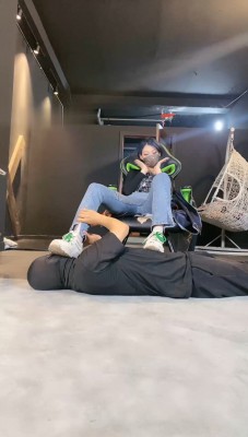 图片[5]_【冰诺】物化训练-当主人的脚垫_绳缚吧