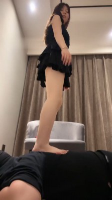 图片[9]_【琳儿】高跟踩脚垫/虐乳_绳缚吧