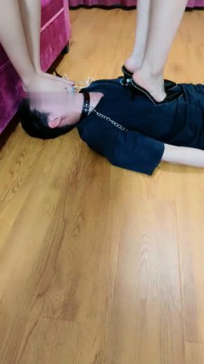图片[4]_【琴清双S】双主调私奴–清理各种鞋/高跟踩踏/骑马踢裆_绳缚吧