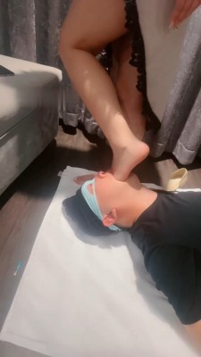 图片[4]_【南乔大大】家奴舔脚伺候/清理深喉专场_绳缚吧