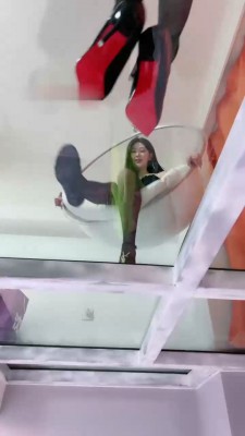 图片[9]_【艾琳】双S黑丝高跟虐/头压马桶/鞭打_绳缚吧