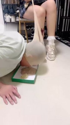 图片[7]_【雯雯】原味鞋袜脚踩喂食_绳缚吧
