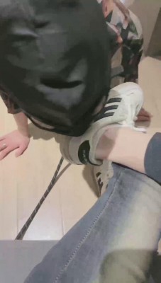 图片[4]_【尤黎】闻舔运动后的脏鞋原味白袜【完整版】_绳缚吧