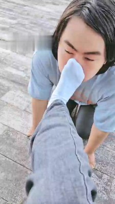 图片[4]_【奶味小仙女】户外帆布鞋蓝色棉袜踩狗_绳缚吧