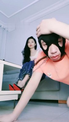 图片[2]_【银河】御姐范-高跟碾压脚下奴才_绳缚吧