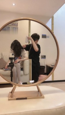 【万一】情侣主虐绿帽-人体擦鞋器【下】_绳缚吧
