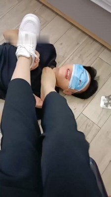 图片[4]_【梵高】开发素人护士S-小白鞋库里丝_绳缚吧