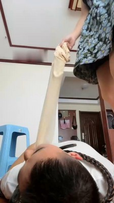 图片[9]_【悦主大大】骑马/高跟肉丝闻舔/狗链遛狗/吃丝袜_绳缚吧