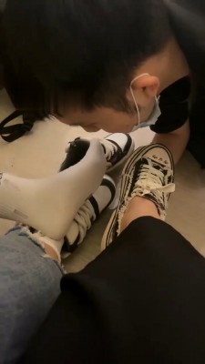 图片[3]_【香奶奶】双S原味运动鞋棉袜气味羞辱【双视角版】_绳缚吧