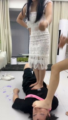图片[11]_【伊诺】双S-踢踹/舔脏鞋/原味脚插嘴/滴蜡_绳缚吧