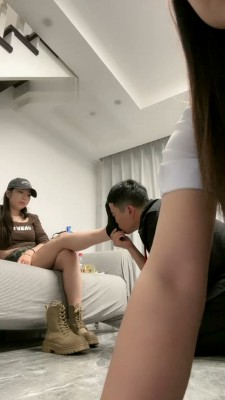 图片[7]_【猫咪大大】双S-带素人入圈-舔脏鞋/揪耳朵踩狗头【双视角版】_绳缚吧