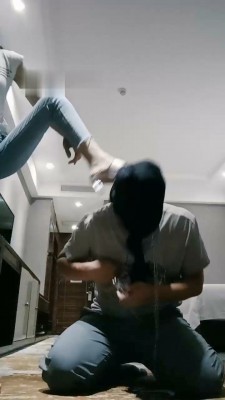 图片[6]_【多多】双S-骑马骑脖子/踩脖子/圣水羞辱_绳缚吧