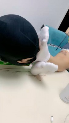 图片[2]_【蜜糖情侣】情侣鞋子舔到舌头出血_绳缚吧