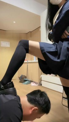 图片[10]_【莉宝儿】学生S强制暴打刑奴_绳缚吧