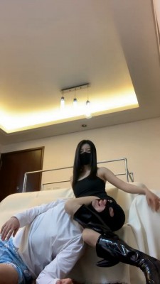 图片[12]_【宝爷】踩踏巅峰-鞋跟下的爆哭_绳缚吧
