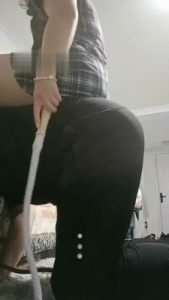 【欣欣子】圣水新玩法-水果榨汁/骑马耳光鞭打踩踏_绳缚吧