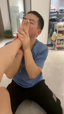 图片[8]_【汐言】掐乳/耳光/闻臭脚_绳缚吧
