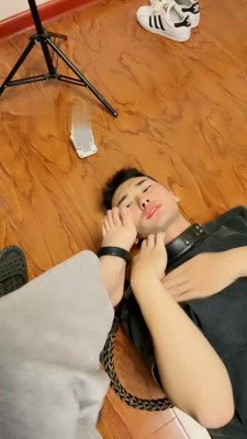 图片[10]_【悦主大大】踩狗头/舔长靴黑丝/喝圣水_绳缚吧