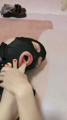 图片[3]_【瑄瑄】迷恋裸足狂舔/皮鞋长筒袜【完整版】_绳缚吧