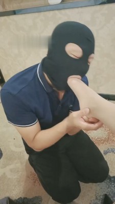 图片[2]_【芊兮殿下】银行女职员虐客户【中下合集】_绳缚吧