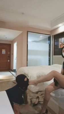 图片[8]_【芊兮殿下】银行女职员虐客户【中下合集】_绳缚吧