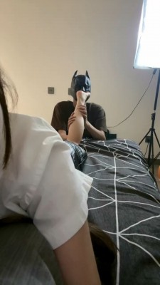 图片[2]_【玥希希】裸足闻舔踩踏_绳缚吧